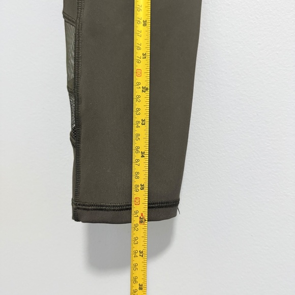 Lululemon Speed Up Tight *Mesh 28" Camo Green Size 6 - Picture 7 of 11
